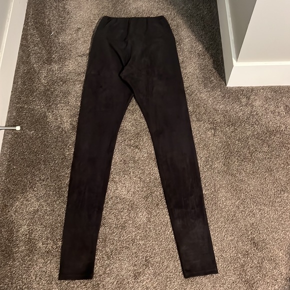 Aritzia Wilfred Free Daria Vegan Suede Leggings - Picture 2 of 4